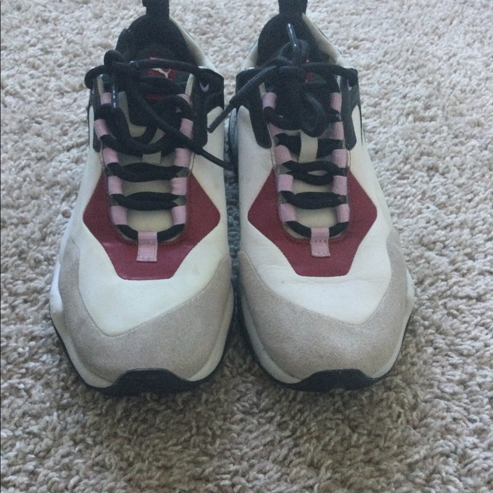 🔥🔥HOST PIC🔥🔥Rive Droite Puma Sneakers - Picture 16 of 16